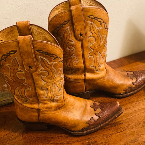 Cowgirl Boots - Picture 3 of 5